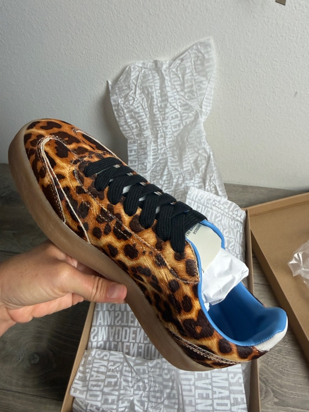 New Steve Madden Tux Leopard Sneakers 9.5 - Picture 5 of 7